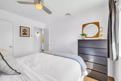 8614 E Monterey Way, Scottsdale, AZ 85251 - Photo 71