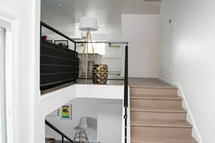 8614 E Monterey Way, Scottsdale, AZ 85251 - Photo 37