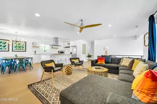 8614 E Monterey Way, Scottsdale, AZ 85251 - Photo 5