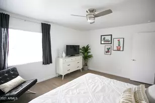 8614 E Monterey Way, Scottsdale, AZ 85251 - Photo 47