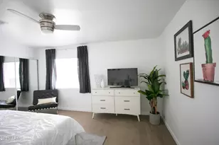 8614 E Monterey Way, Scottsdale, AZ 85251 - Photo 51