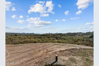 215 Howard Court #-, Wickenburg, AZ 85390 - Photo 3