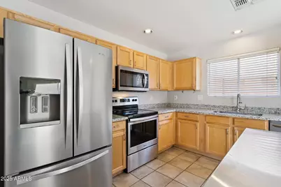 17606 N 17th Place #1125, Phoenix, AZ 85022 - Photo 9