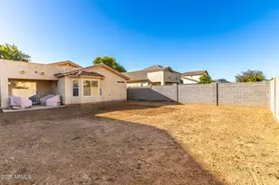 45242 W Sage Brush Dr, Maricopa, AZ 85139 - Photo 19