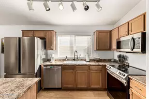 45242 W Sage Brush Dr, Maricopa, AZ 85139 - Photo 9