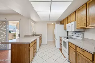 12718 W Omega Dr, Sun City West, AZ 85375 - Photo 13