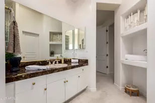 8324 E Cactus Wren Rd, Scottsdale, AZ 85250 - Photo 17