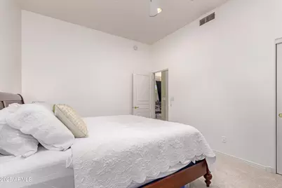 8324 E Cactus Wren Road, Scottsdale, AZ 85250 - Photo 21