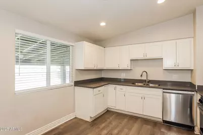 7460 W Cinnabar Avenue, Peoria, AZ 85345 - Photo 5