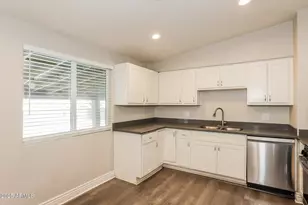 7460 W Cinnabar Ave, Peoria, AZ 85345 - Photo 5