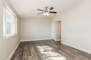 7460 W Cinnabar Ave, Peoria, AZ 85345 - Photo 3