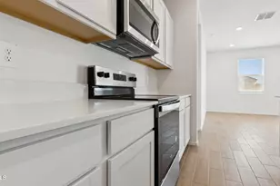 25544 N 183rd Dr, Wittmann, AZ 85361 - Photo 13