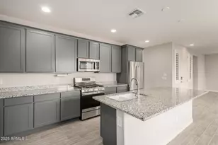 3641 S 58th Dr, Phoenix, AZ 85043 - Photo 17