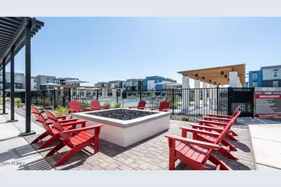 45760 W Village Parkway #1, Maricopa, AZ 85139 - Photo 13