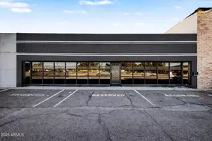 1809 E Indian School Rd, Phoenix, AZ 85016 - Photo 1