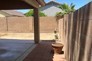 352 W Gascon Rd, San Tan Valley, AZ 85143 - Photo 21