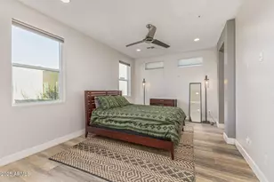 2315 E Pinchot Ave, Phoenix, AZ 85016 - Photo 9