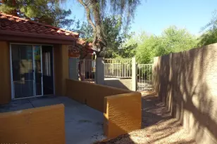 2929 W Yorkshire Dr, Phoenix, AZ 85027 - Photo 15