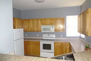 2929 W Yorkshire Dr, Phoenix, AZ 85027 - Photo 5