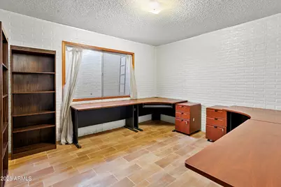 451 E San Remo Avenue, Gilbert, AZ 85234 - Photo 17