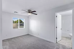 398 W Fairview St, Chandler, AZ 85225 - Photo 11