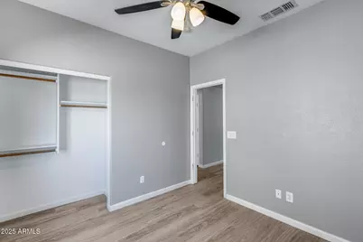 4043 W Desert Hollow Drive, Phoenix, AZ 85083 - Photo 19