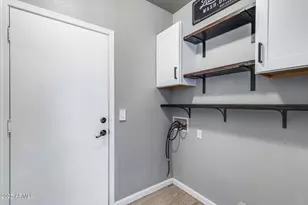 4043 W Desert Hollow Dr, Phoenix, AZ 85083 - Photo 17