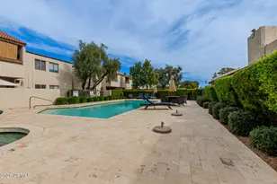 2938 N 61st Pl, Scottsdale, AZ 85251 - Photo 15