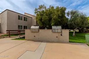 2938 N 61st Pl, Scottsdale, AZ 85251 - Photo 19