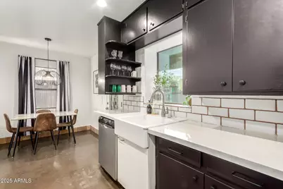 2254 N 17th Avenue, Phoenix, AZ 85007 - Photo 7