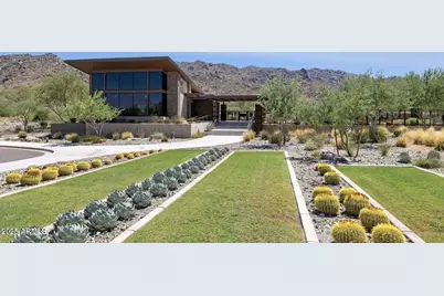 1115 E Paseo Way, Phoenix, AZ 85042 - Photo 63