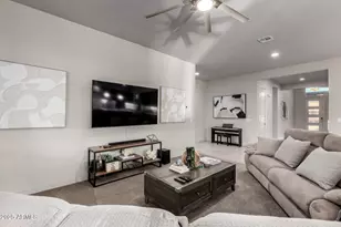 1115 E Paseo Way, Phoenix, AZ 85042 - Photo 13