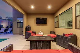 1115 E Paseo Way, Phoenix, AZ 85042 - Photo 43