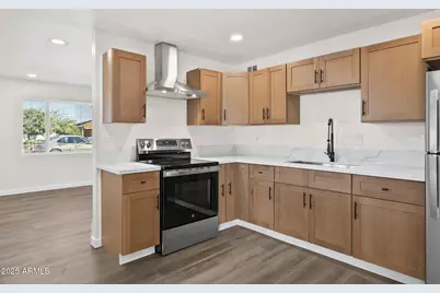 5020 S 20th Place, Phoenix, AZ 85040 - Photo 9