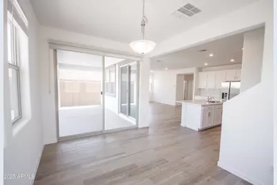 21326 W Roanoke Avenue, Buckeye, AZ 85396 - Photo 7