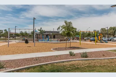 17224 W Statler Street, Surprise, AZ 85388 - Photo 39