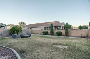17224 W Statler St, Surprise, AZ 85388 - Photo 29