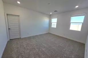 12578 W Chase Ln, Avondale, AZ 85323 - Photo 13