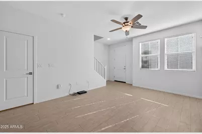 2349 E Hidalgo Avenue, Phoenix, AZ 85040 - Photo 7