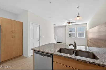 2349 E Hidalgo Avenue, Phoenix, AZ 85040 - Photo 7