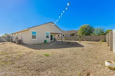 36034 W Madrid Avenue, Maricopa, AZ 85138 - Photo 27