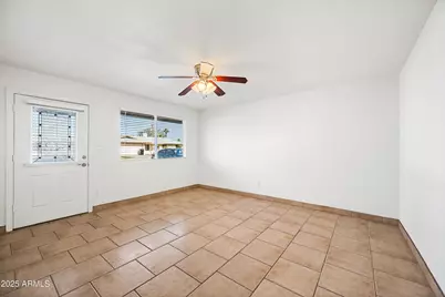3823 W Lawrence Road, Phoenix, AZ 85019 - Photo 5
