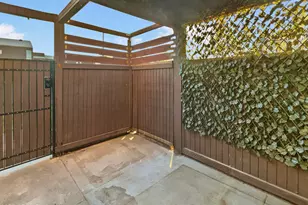 2692 E Silk Oak Dr, Tempe, AZ 85288 - Photo 21