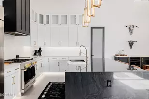 8533 E Avalon Dr, Scottsdale, AZ 85251 - Photo 21