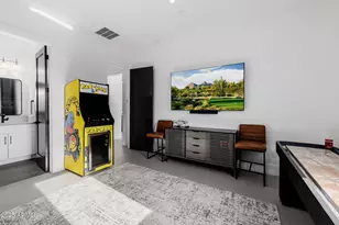 8533 E Avalon Dr, Scottsdale, AZ 85251 - Photo 45