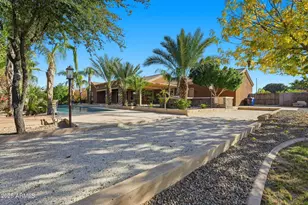 2218 E Brooks Farm Rd, Gilbert, AZ 85298 - Photo 55