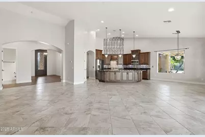 2218 E Brooks Farm Road, Gilbert, AZ 85298 - Photo 17