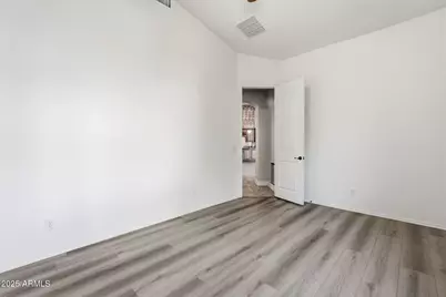 2218 E Brooks Farm Road, Gilbert, AZ 85298 - Photo 35