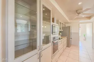 17801 N Boswell Blvd, Sun City, AZ 85373 - Photo 13