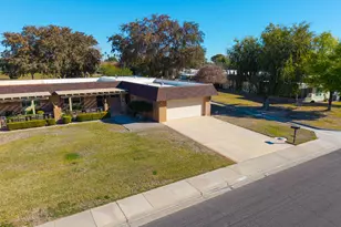 17801 N Boswell Blvd, Sun City, AZ 85373 - Photo 43